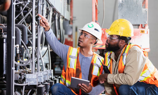  Castle Pines, CO Electrician Pros
